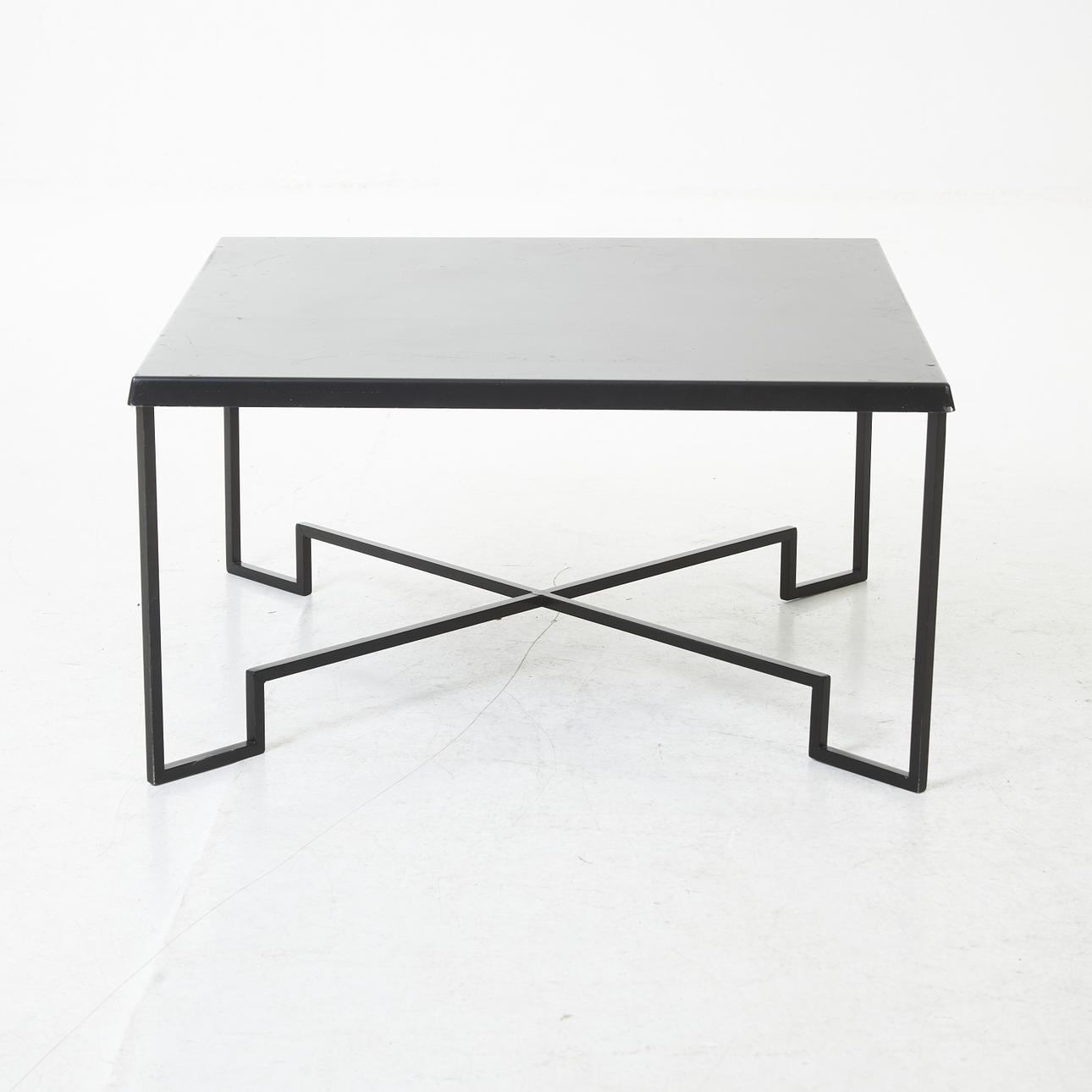 SOFFBORD, svartlackerad plåt, 2000-tal.