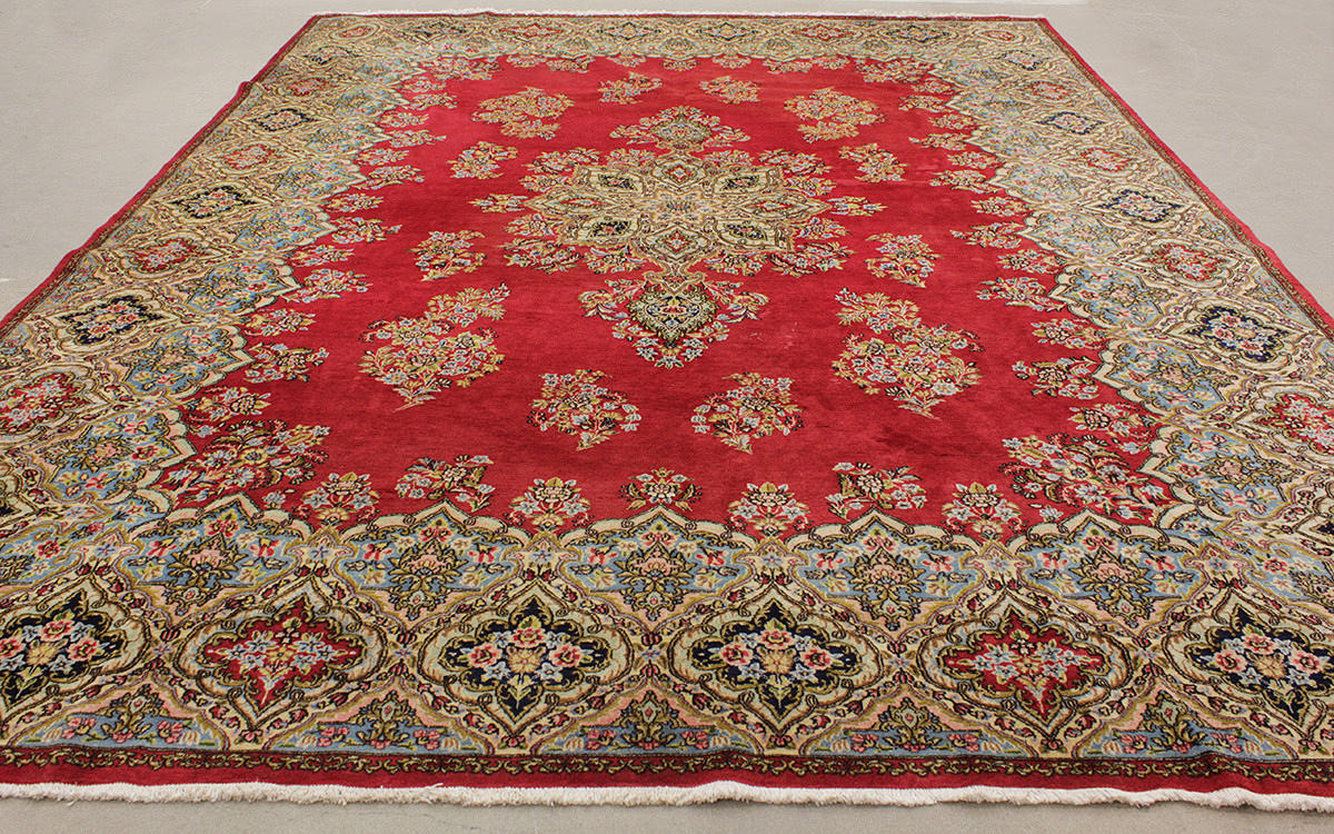 MATTA, Orientalisk, äldre Kirman Lavar, 495 x 355 cm.