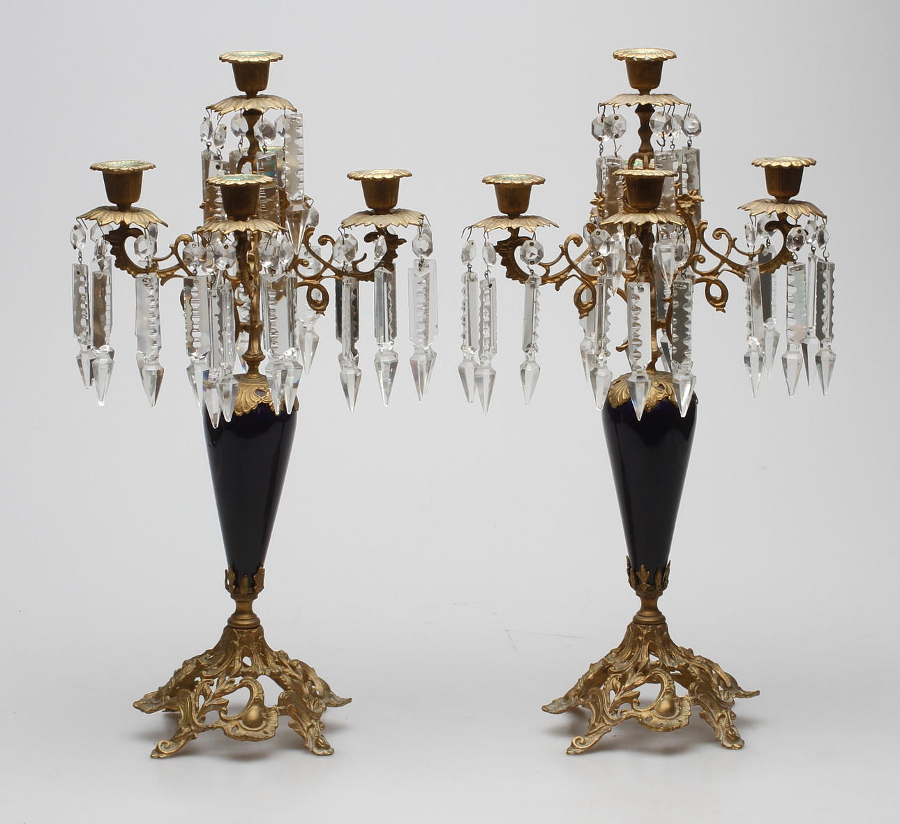 KANDELABRAR, ett par, Oscarianska, 1800-talets andra hälft.