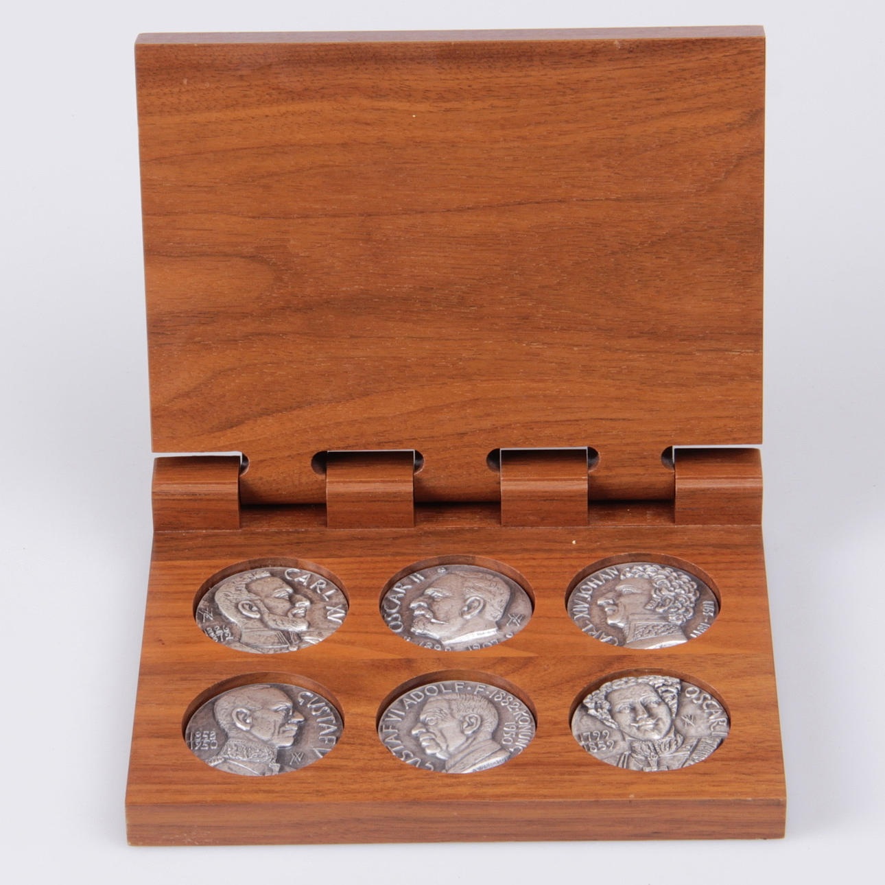 MEDALJER, 6 st. Sex Bernadotter, Silver, Sporrong, 1973.