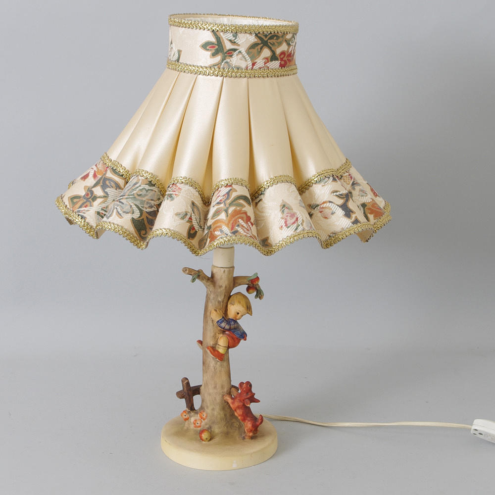 BORDSLAMPA, porslin, Hummel.