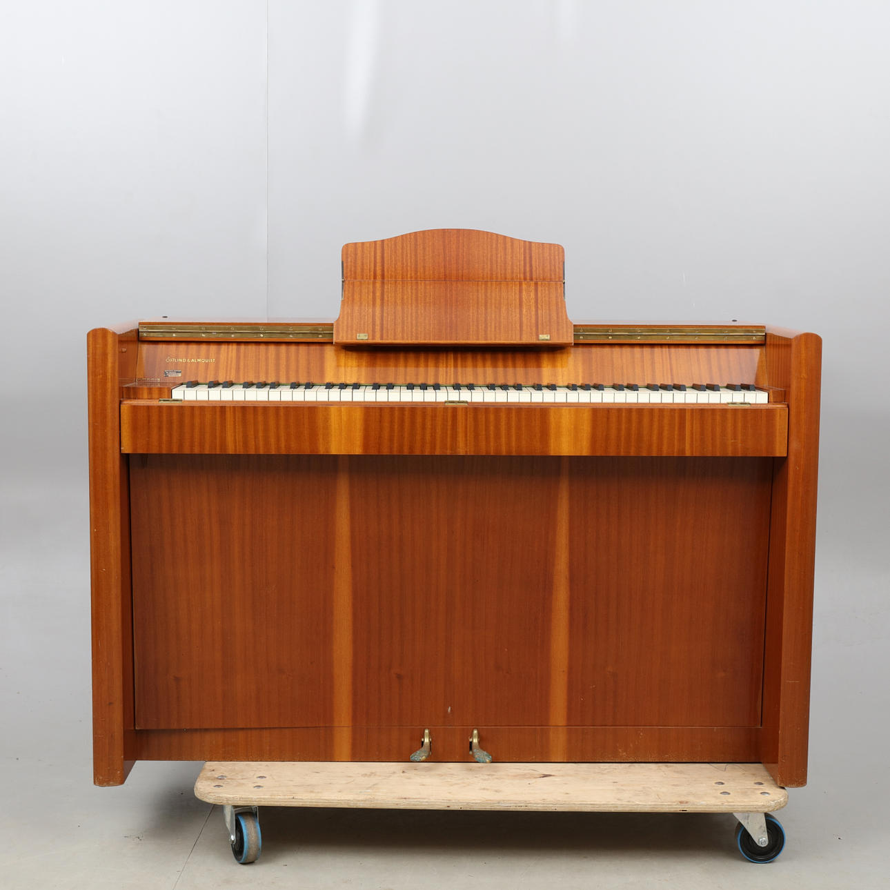 PIANO. Östlind & Almquist. Waidele.