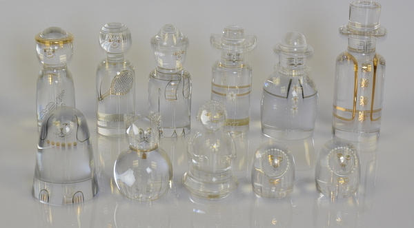 GÖRAN WÄRFF. Figuriner, 11 st, glas. Familjen.