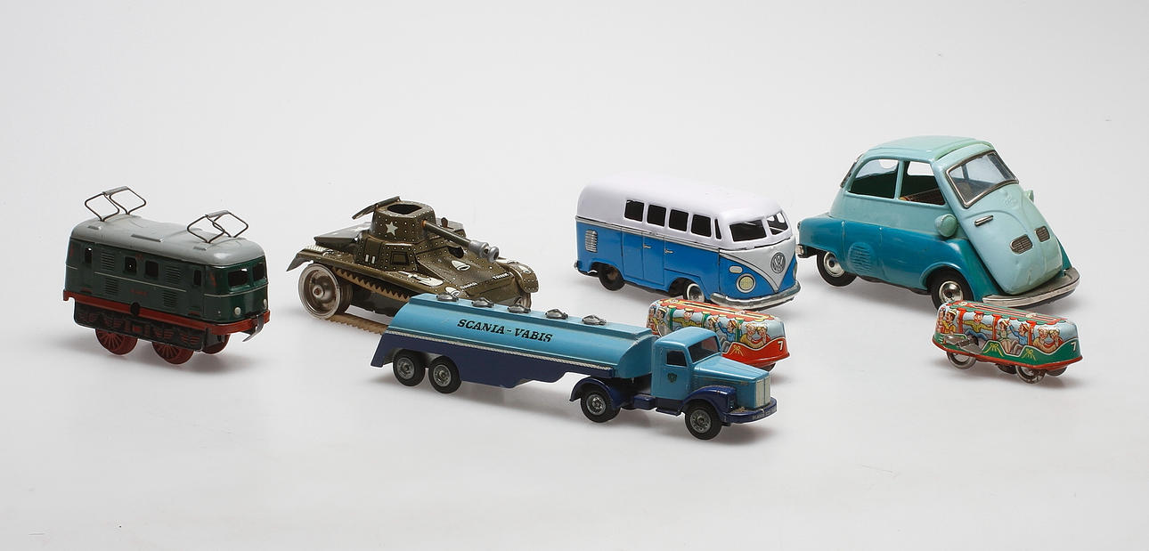 LEKSAKER, 7 delar, Tekno Danmark, Tyskland, Japan.