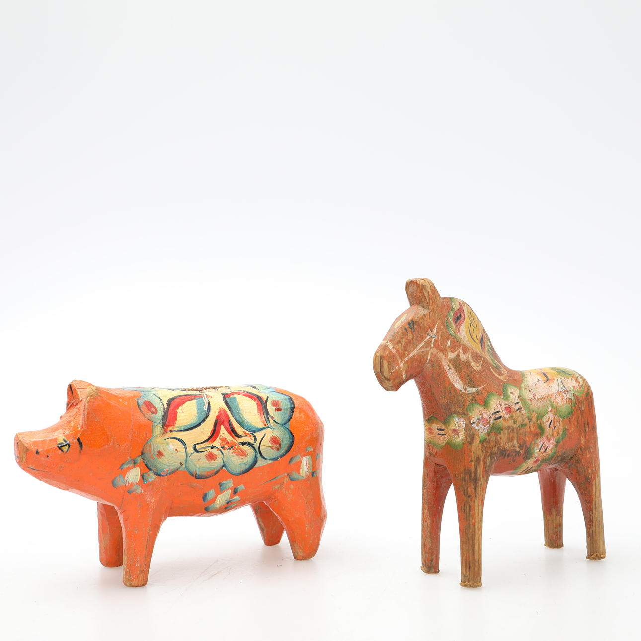 DALA-PFERD UND DALA-SCHWEIN/SPINNTASCHE, gewöhnlicher Mann.