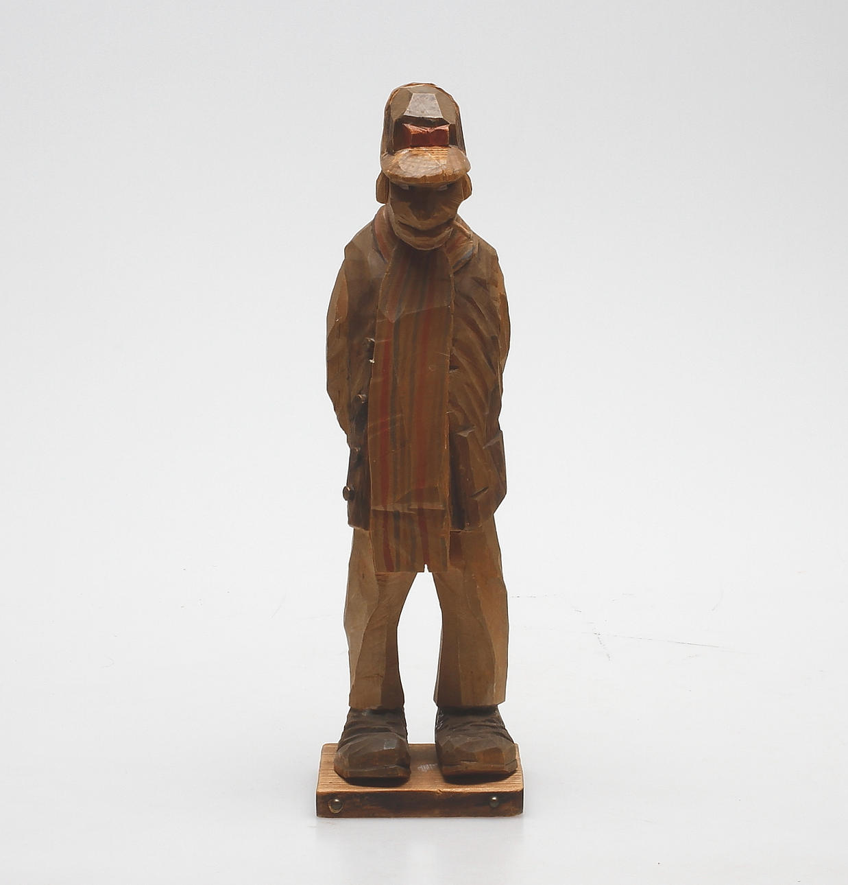 KARL JOHAN TRYGG. Träskulptur. Signerad och daterad 1916.