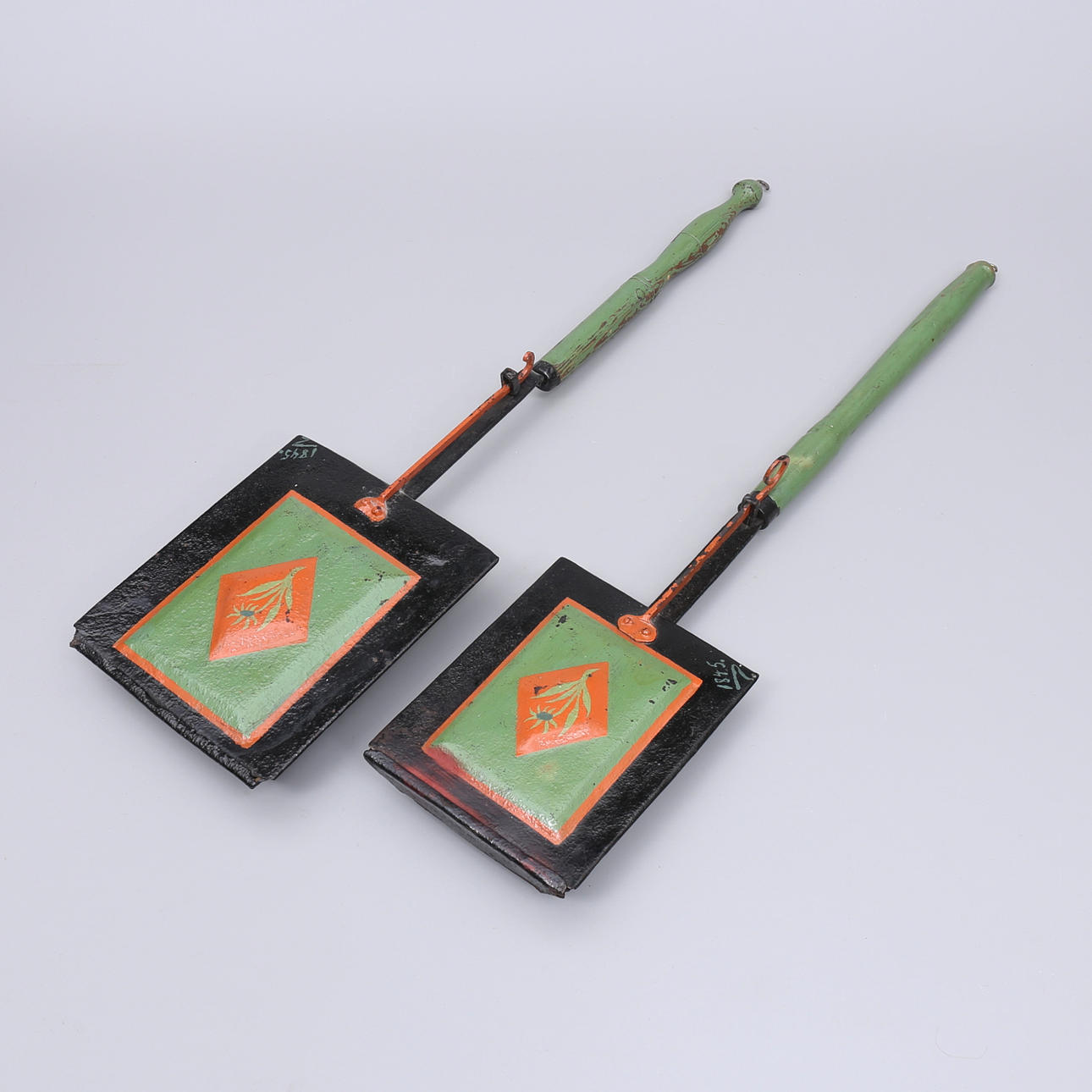 COFFEE ROASTER, 2 pcs, 19th/20th century.