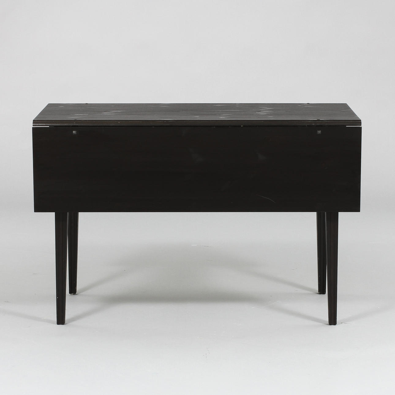 KLAFFBORD, "Alunda" ur Ikeas 1700-tals serie.