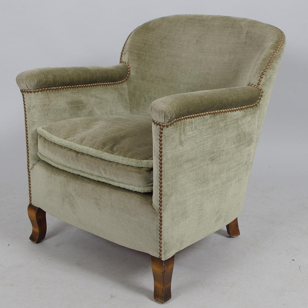 FÅTÖLJ, grön plysch.