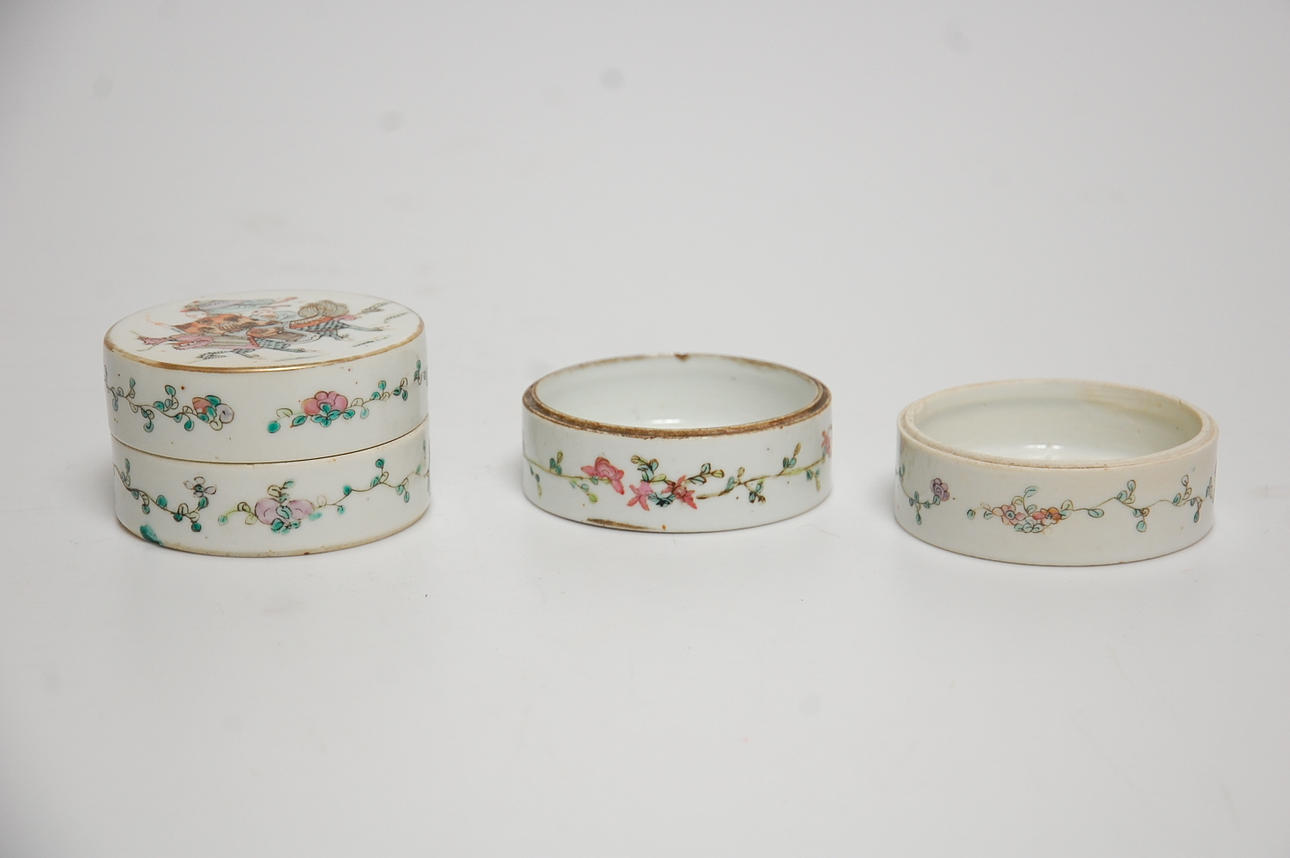 LOCKASKAR, 3 st, porslin, Kina.