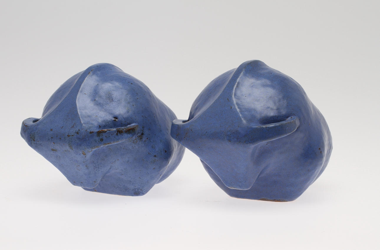 FIGURINER, 2 st, keramik, oxar, Eva Hedberg, signerade.