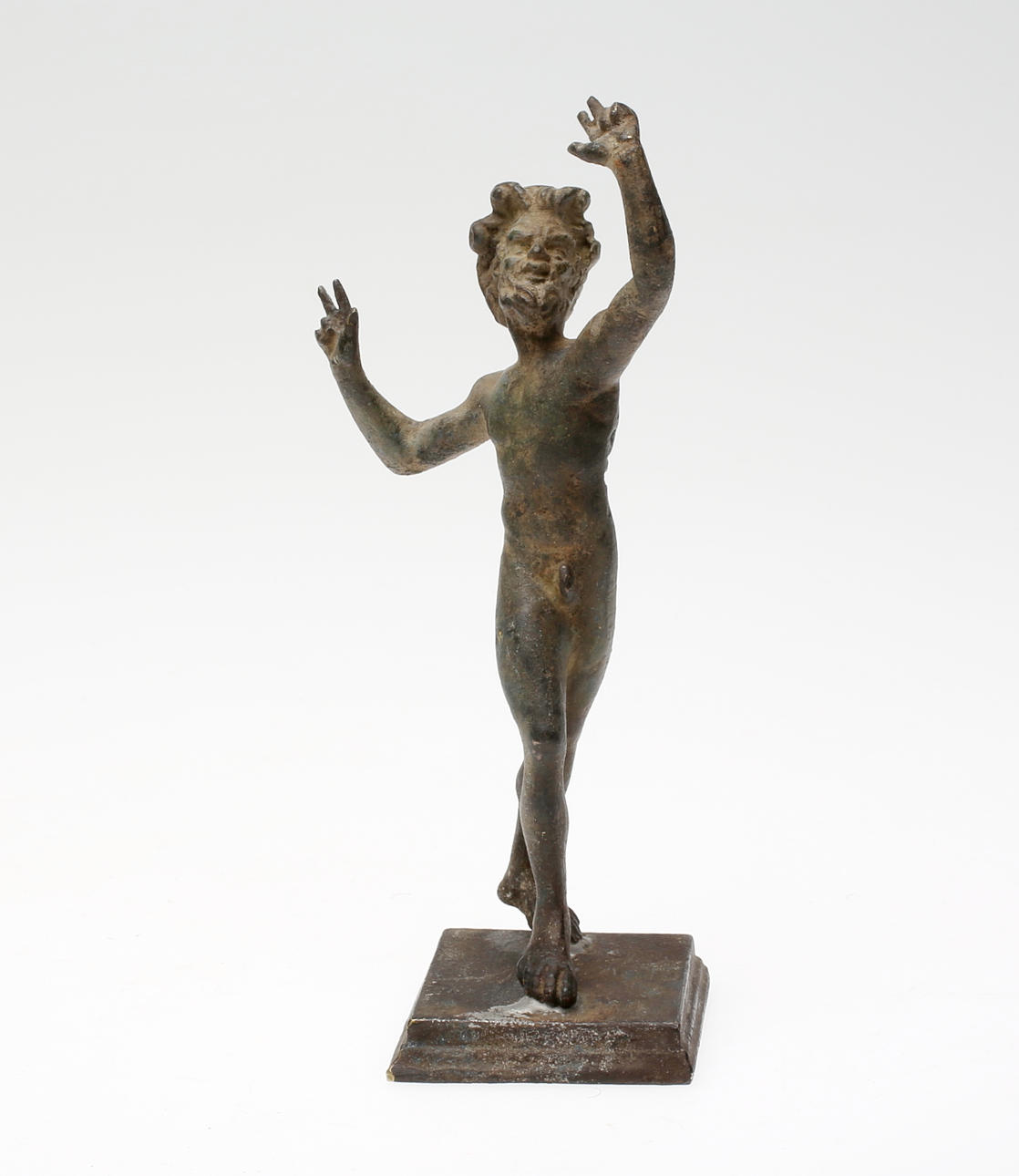 STATYETT, Dansande faun, patinerad metall, 18/1900-tal.