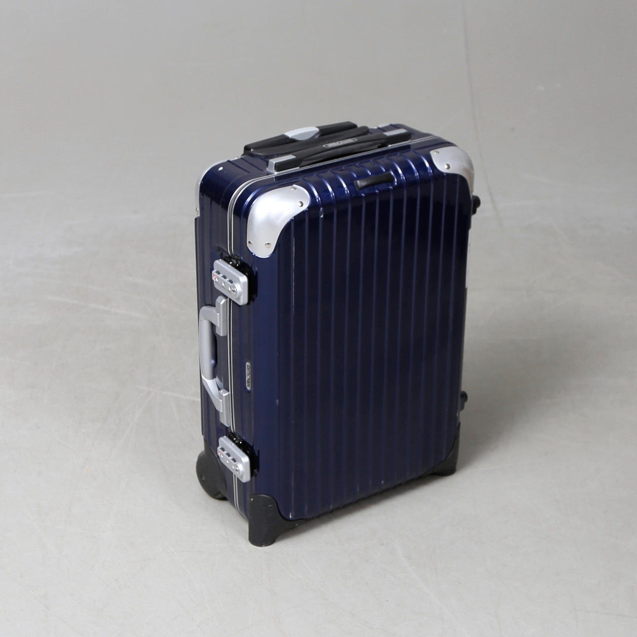TRAVEL BAG, Rimowa.