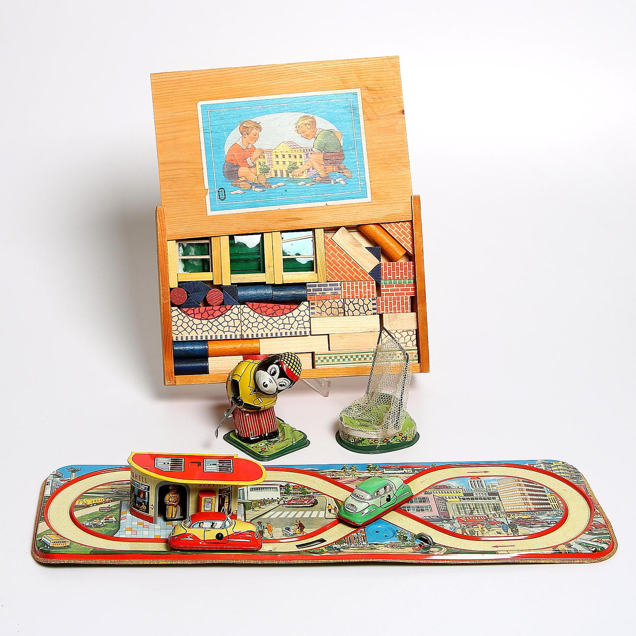 BYGGSATS, trä, BILBANA och GOLFSPELARE, plåt, Tyskland och Japan.