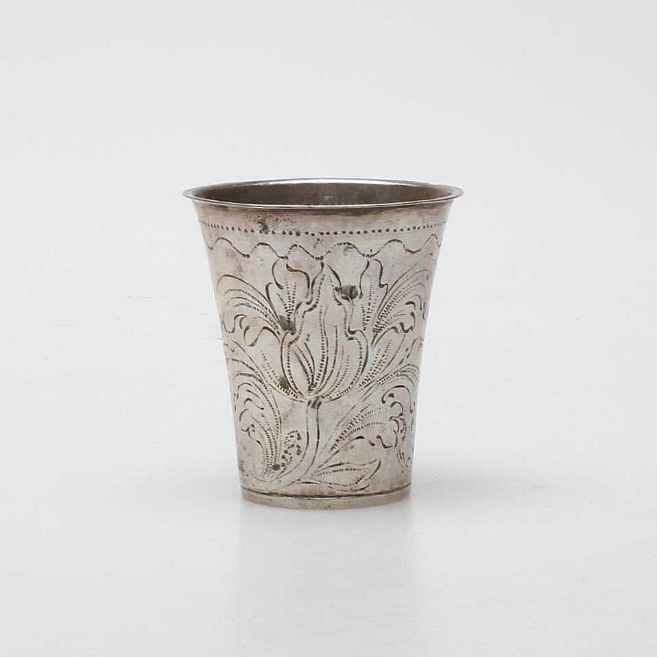 KAROLINERBÄGARE, silver, Petter Lund, Nyköping 1713, vikt ca. 90 gram.