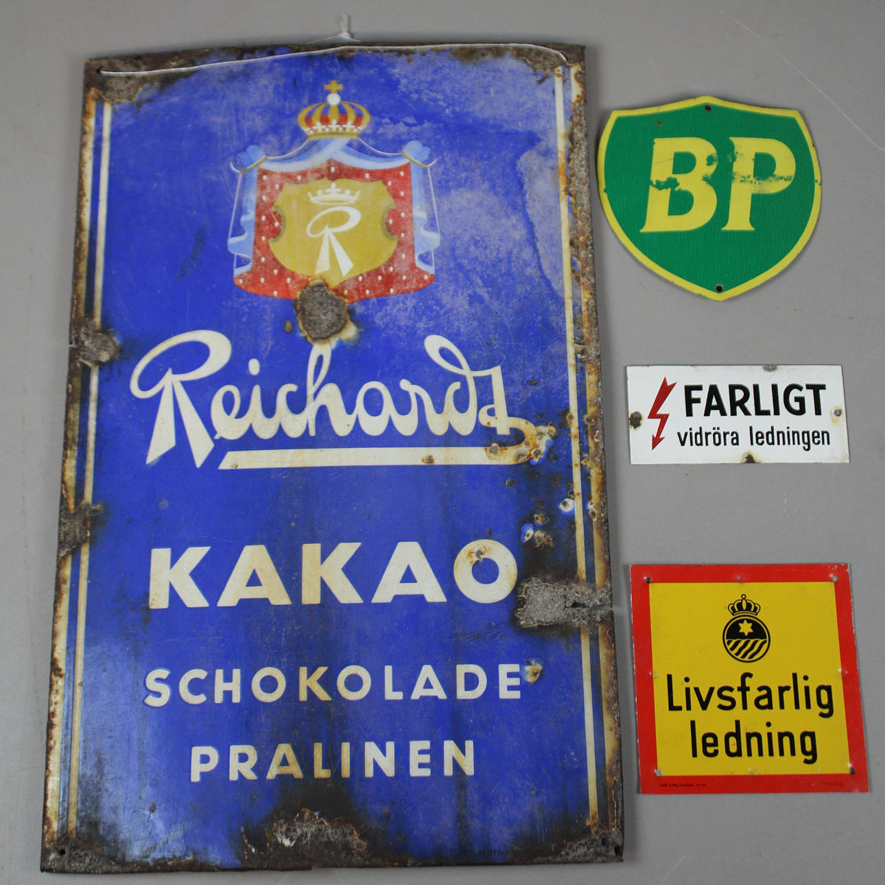 SIGNS 4 among others Reichardt cocoa.