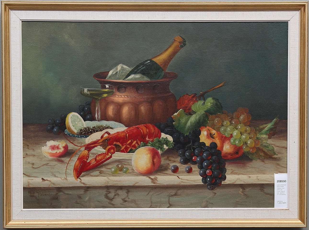 OIDENTIFIERAD KONSTNÄR . Stilleben med kräfta och frukter. Olja på duk. Kring sekelskiftet 1900. Signerad A.F Stolzenberg.