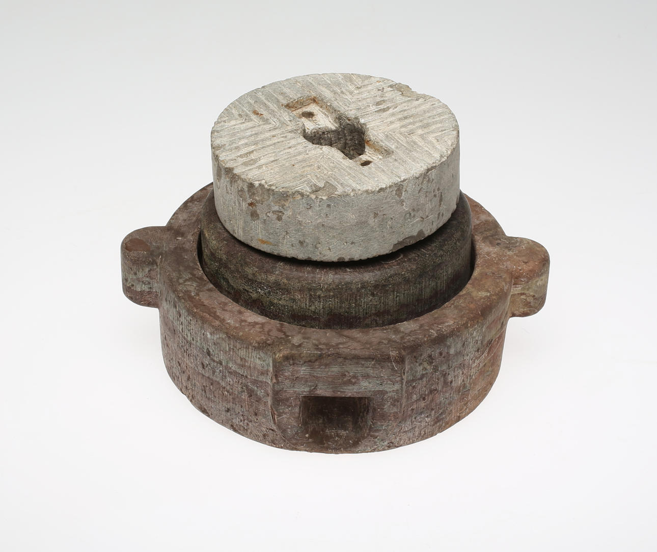 MOLINO, piedra caliza, 1700 / 18.