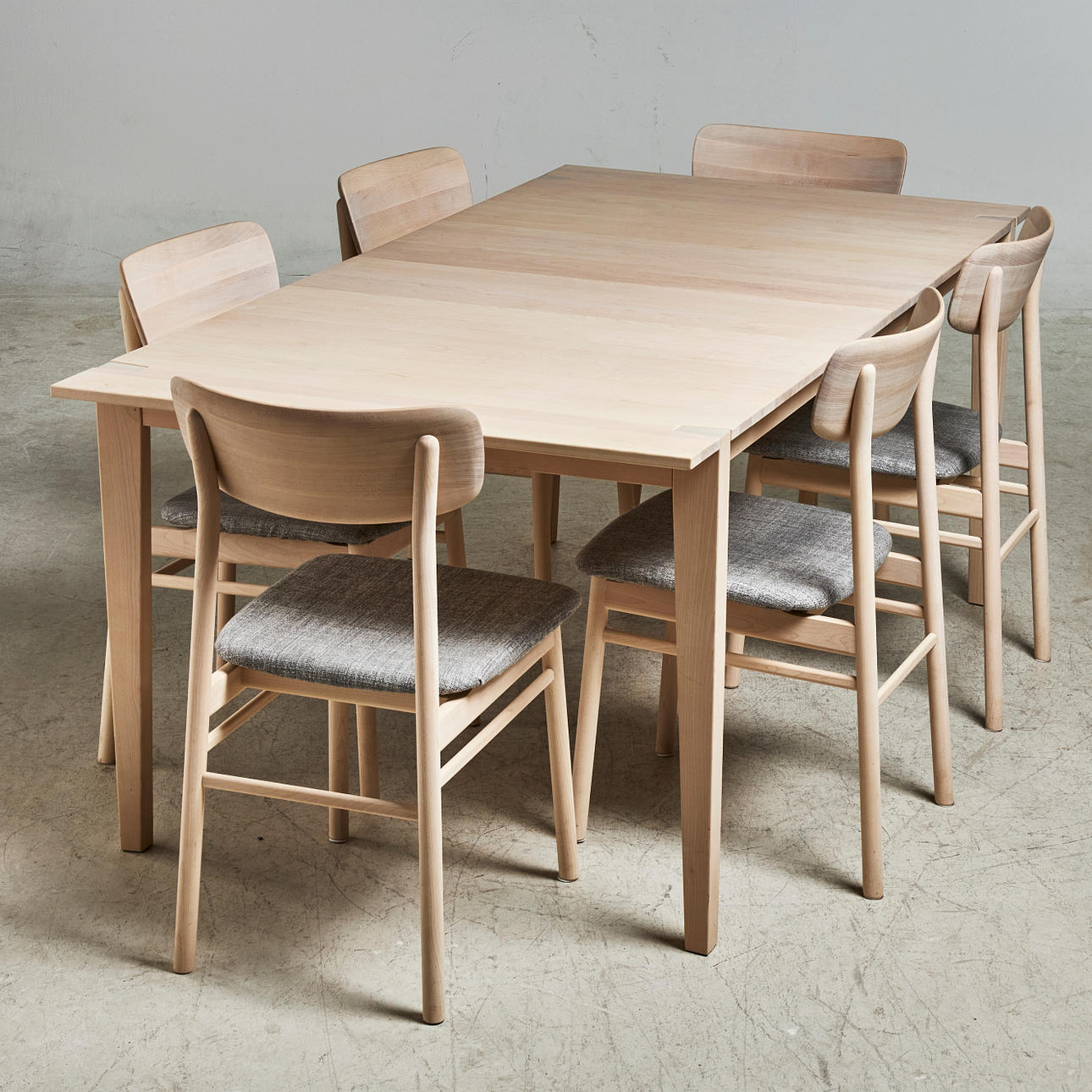 MATILDA LINDBLOM. dining group, 8 dlr, consisting of: 1 table "Please" and 6 chairs "Prima Vista" for Stolab, contemporary, solid birch, the table with extra insert underneath.