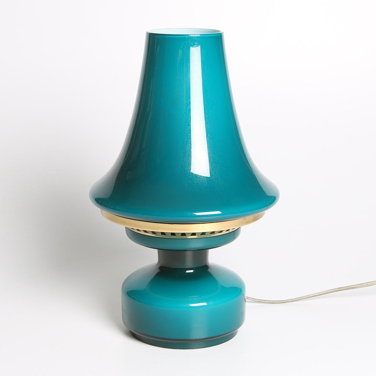 BORDSLAMPA, glas och mässing, Hans-Agne Jakobsson, Markaryd.