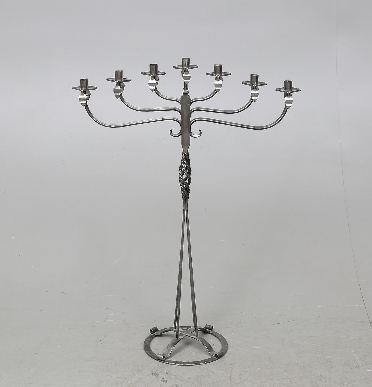 GOLVLJUSSTAKE, smide, 1900-tal.