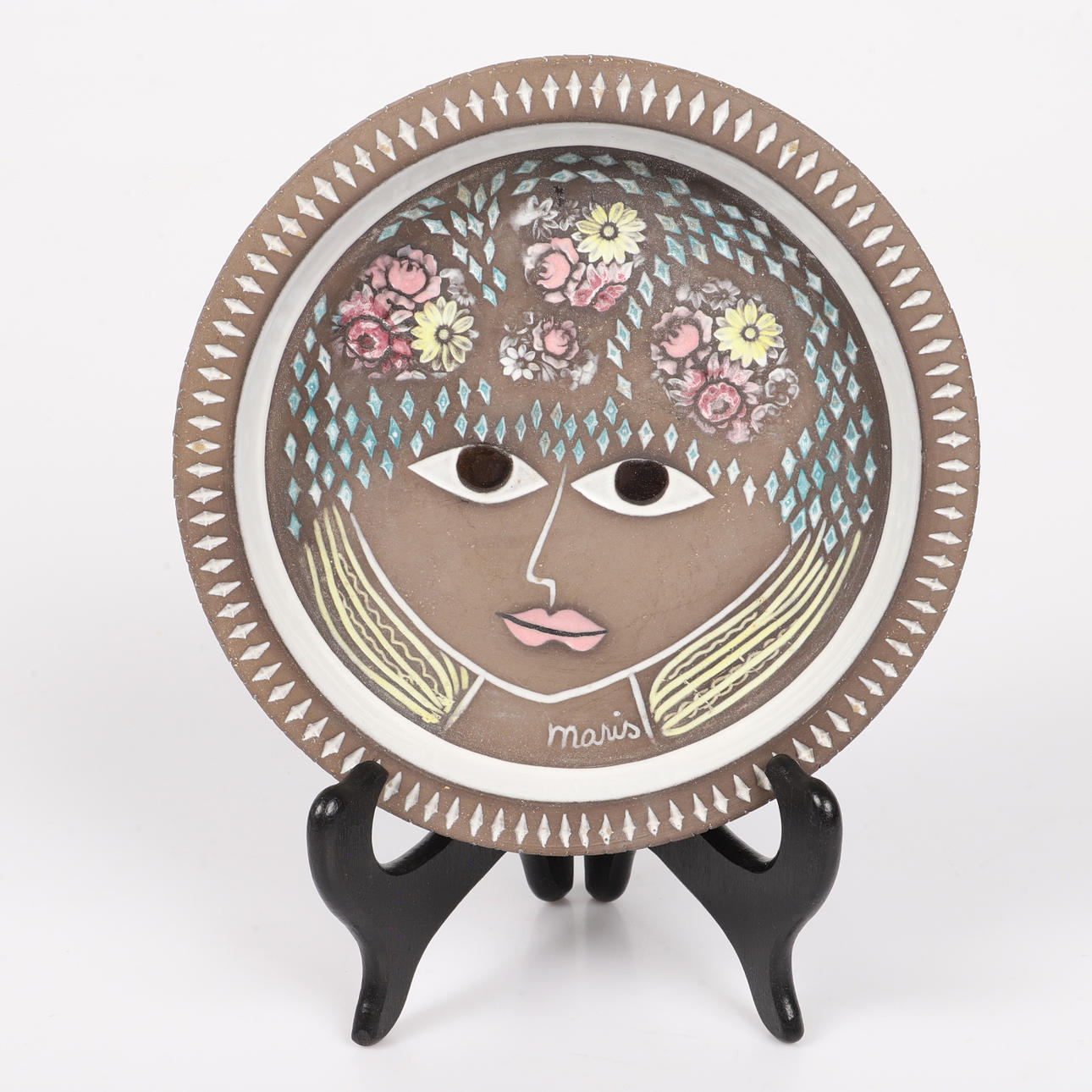 MARI SIMMULSON. Dish, porcelain, Upsala-Ekeby, 1900s, signed.