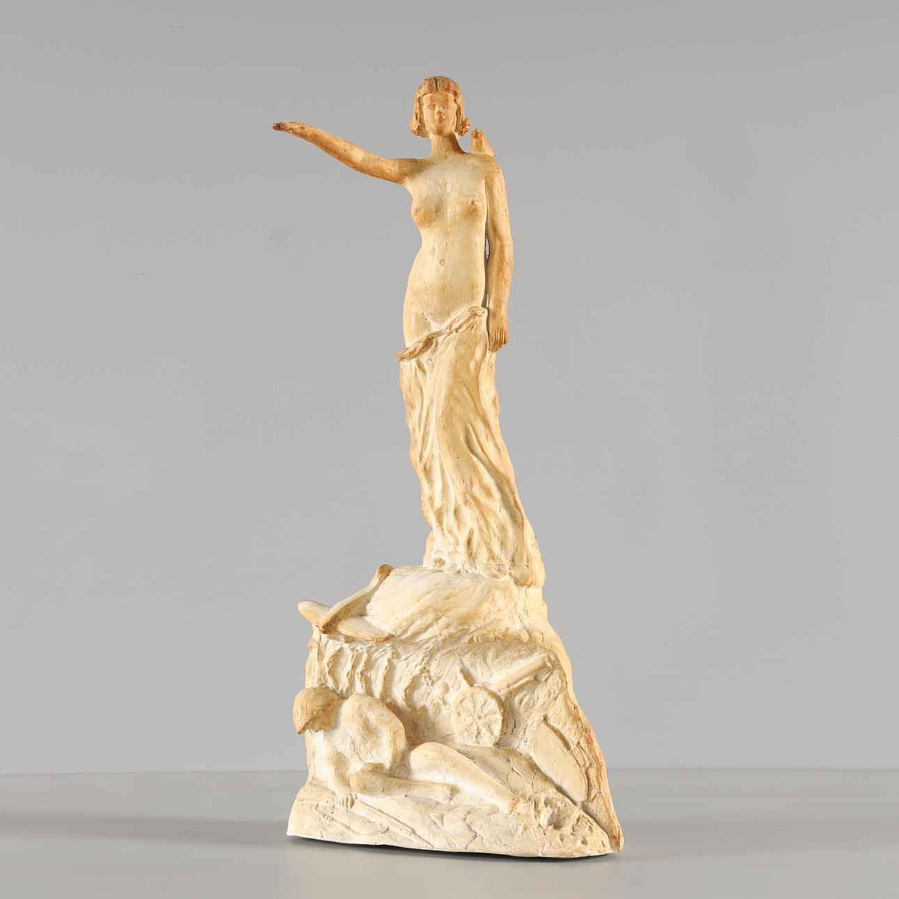 GIPSSKULPTUR, Fredsgudinnan,1936.