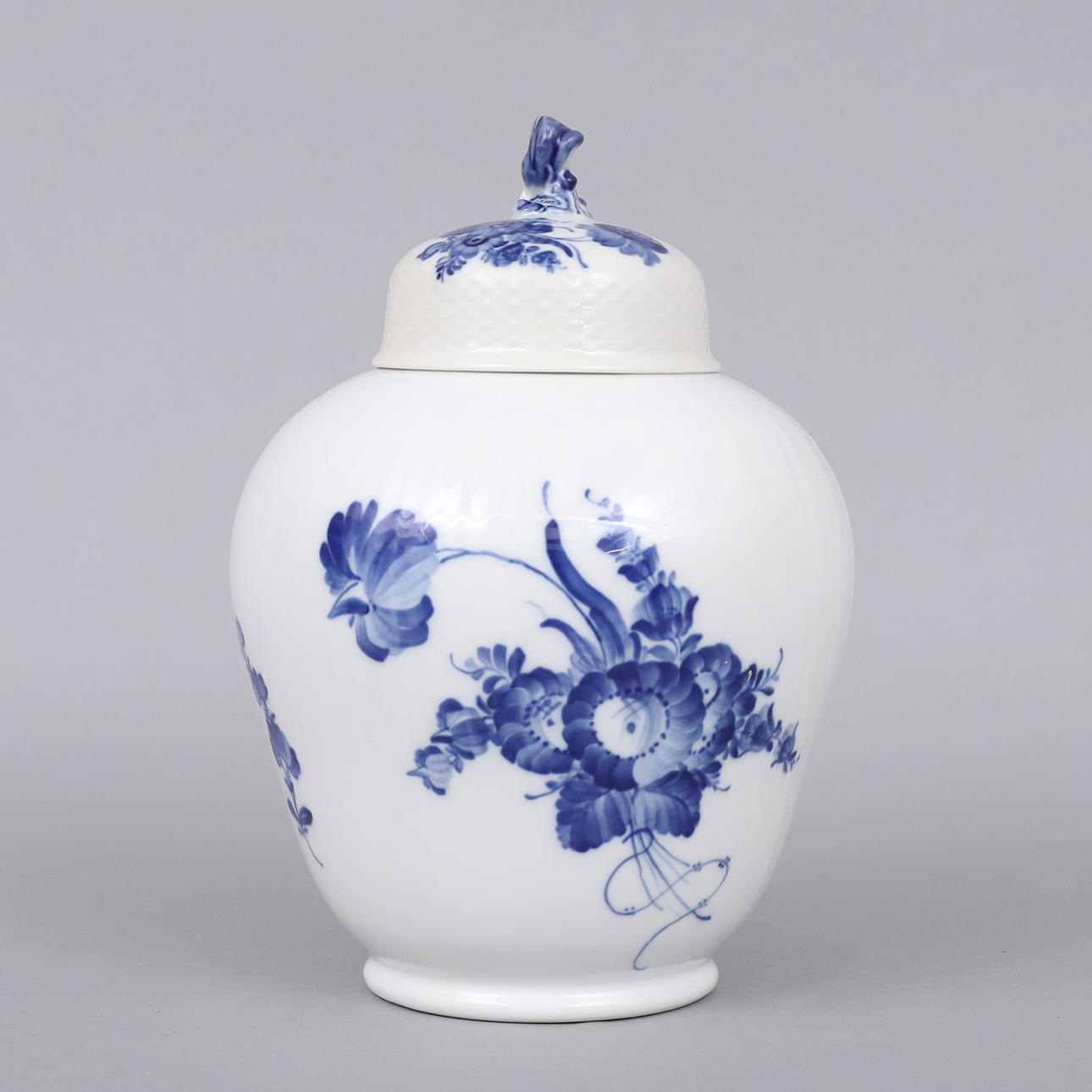 LUCKURNA, Blue Flower, Royal Copenhagen, Denmark.