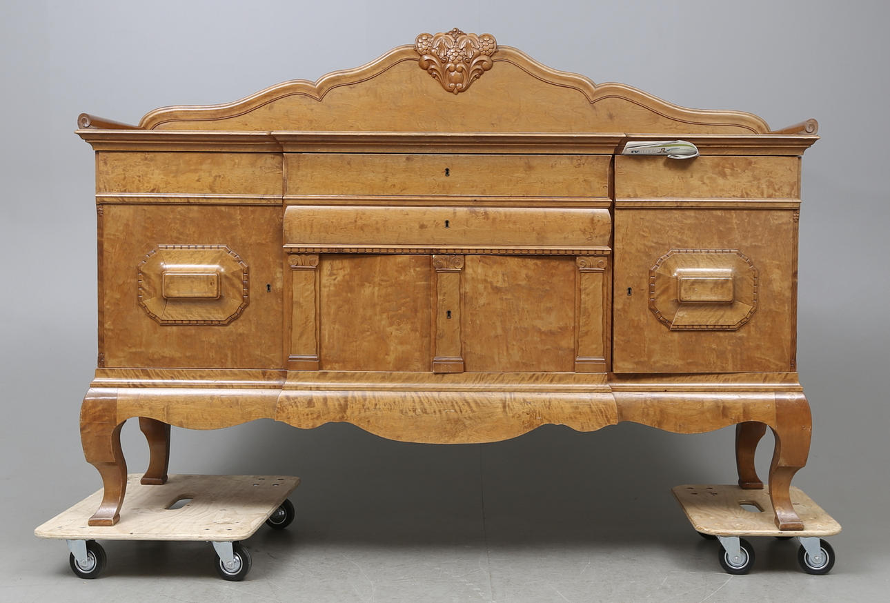 SIDEBOARD, rokokostil, 1920-tal.