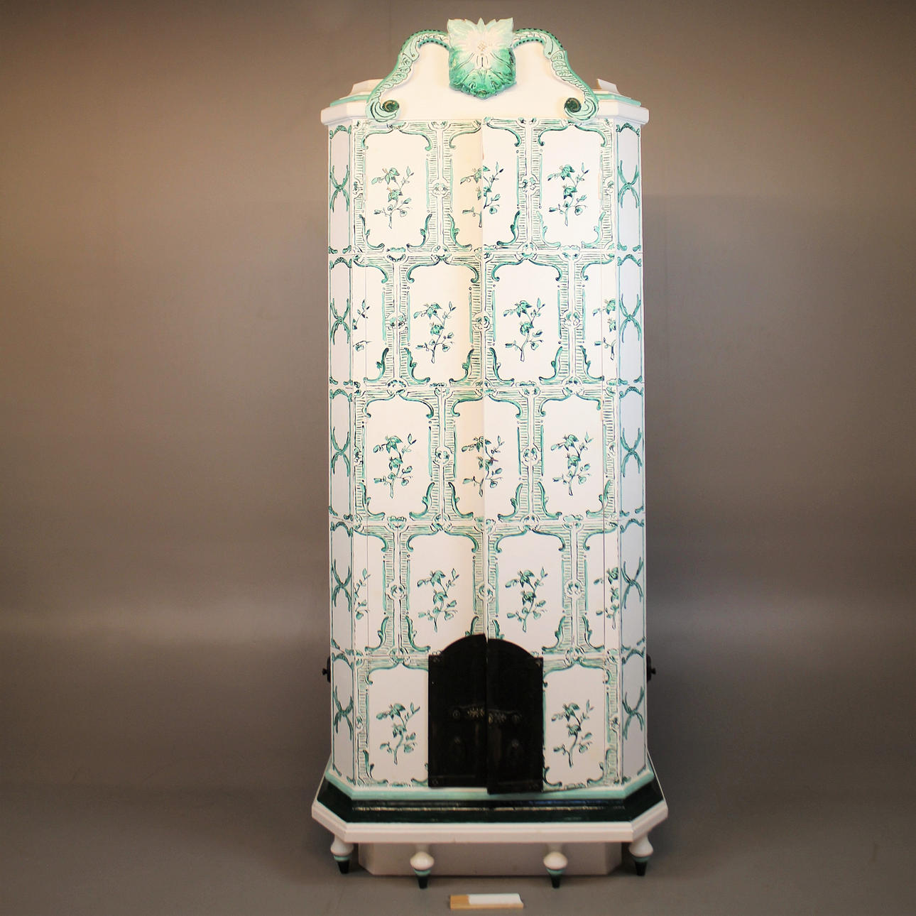 KAKELUGNSSKÅP, 1900-/2000-tal.