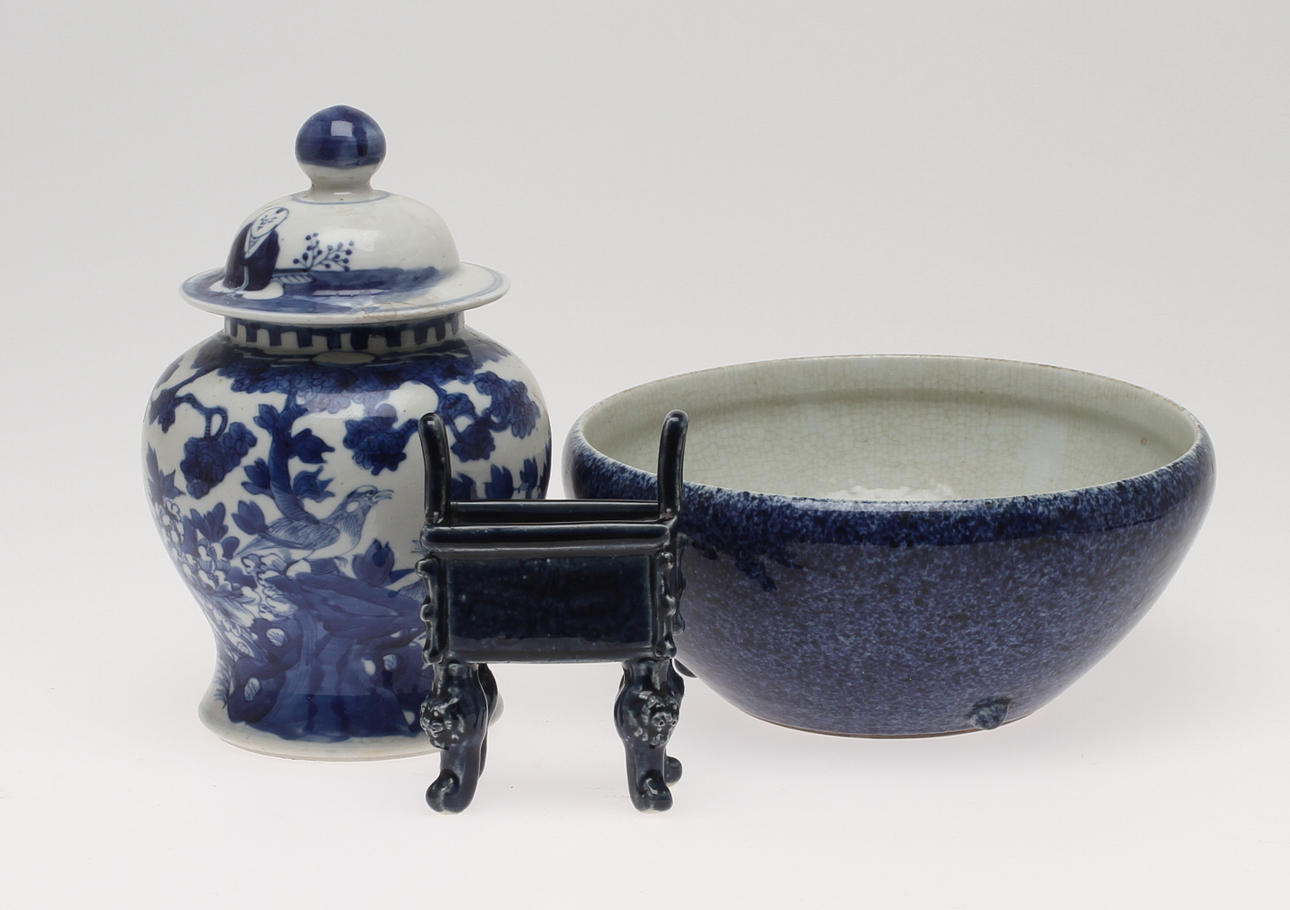 SKÅL, LOCKURNA, RÖKELSEKAR, porslin, Kina.