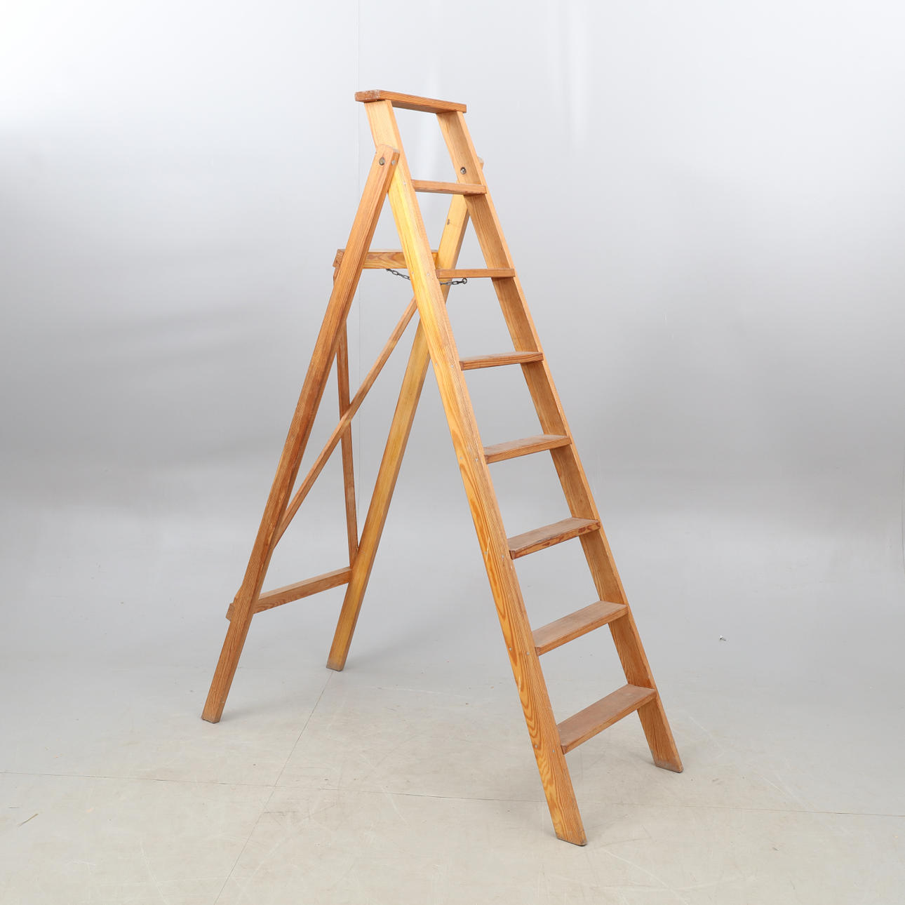 TRÄSTEGE, 1900-talets mitt.