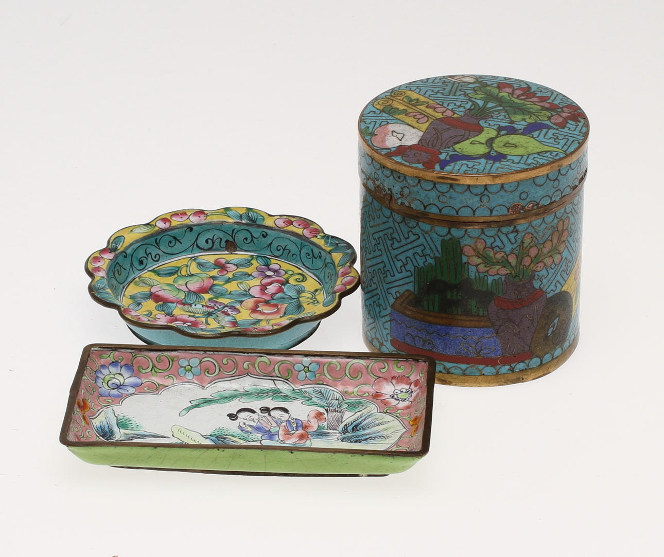 BURK med lock, FAT 2 st, cloisonné, Kina, 1900-tal.
