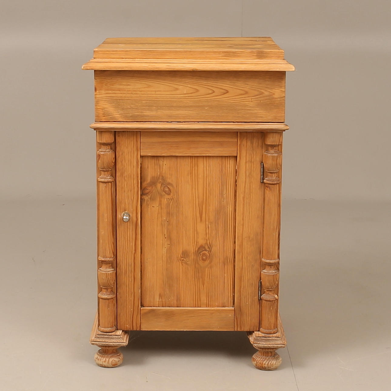 POTTSKÅP, allmoge, 1800-tal.