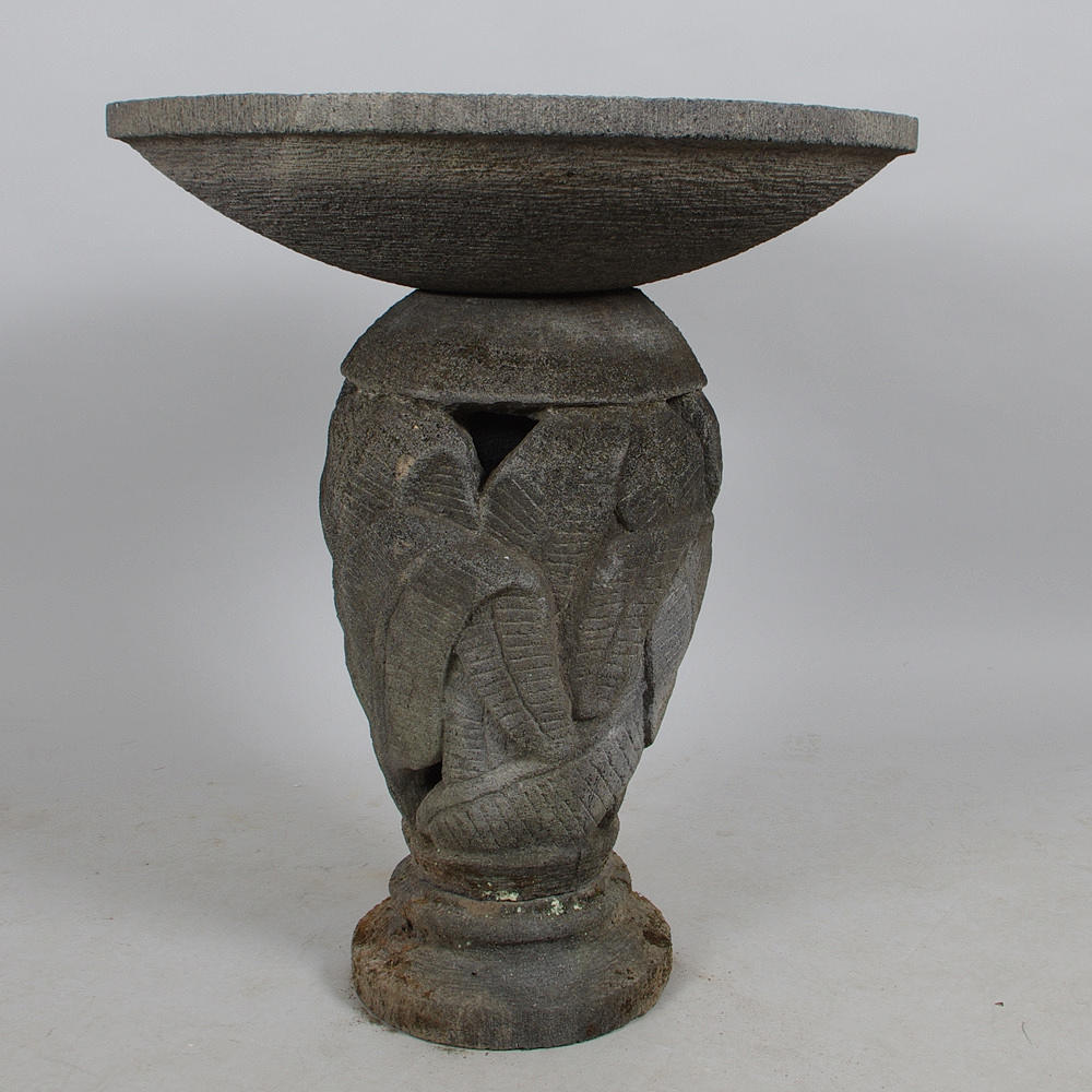 FÅGELBAD, lavasten, 3-delad.