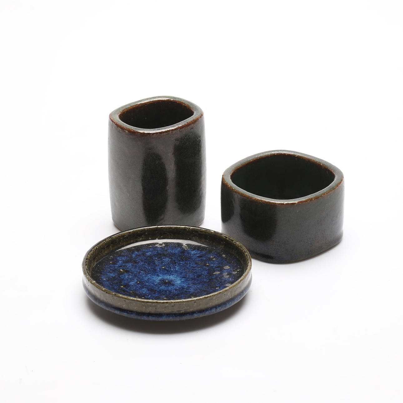 VASE, SKÅL OG PLATE, stentøj, Palshus, Danmark.