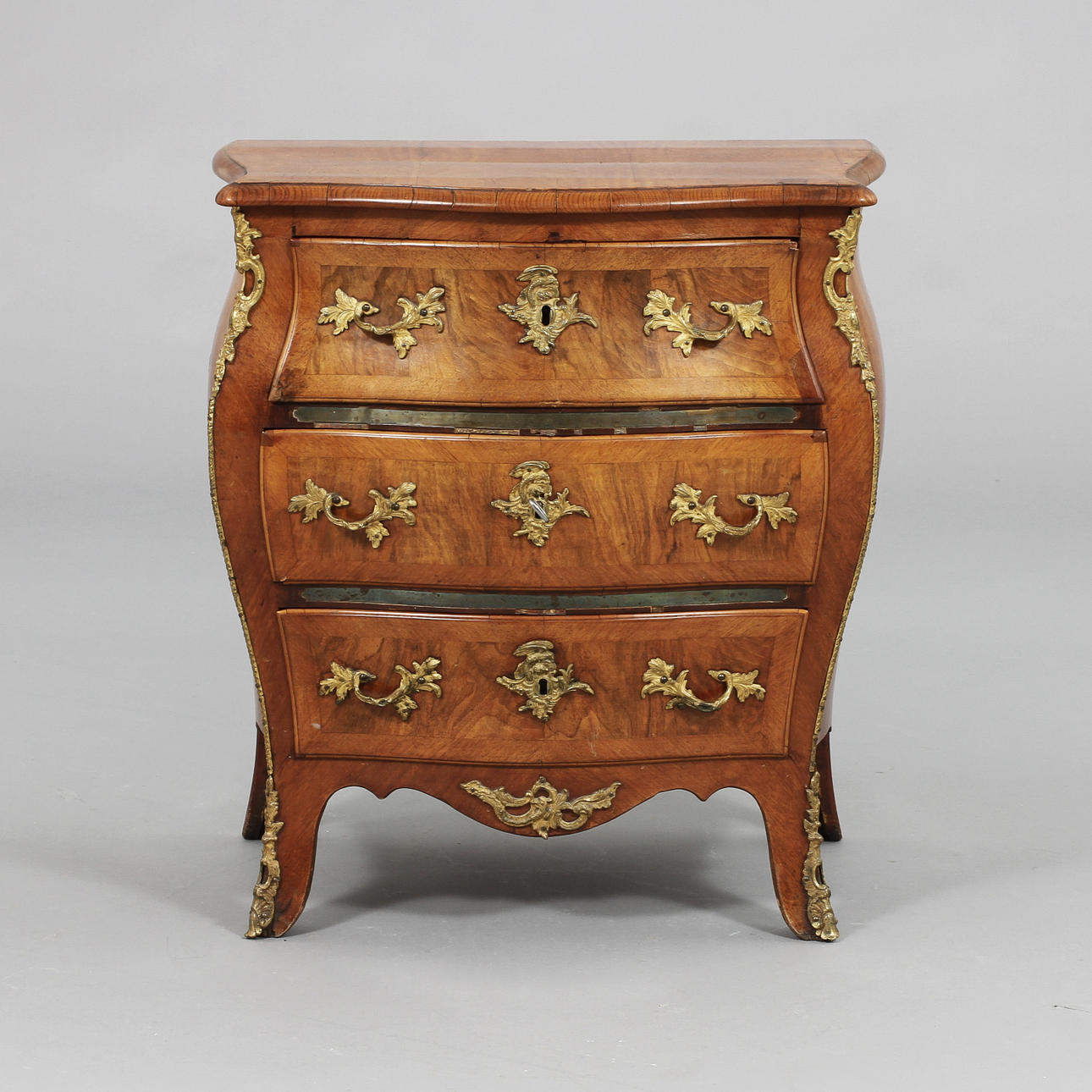 BYRÅ, rokoko, 1700-tal.