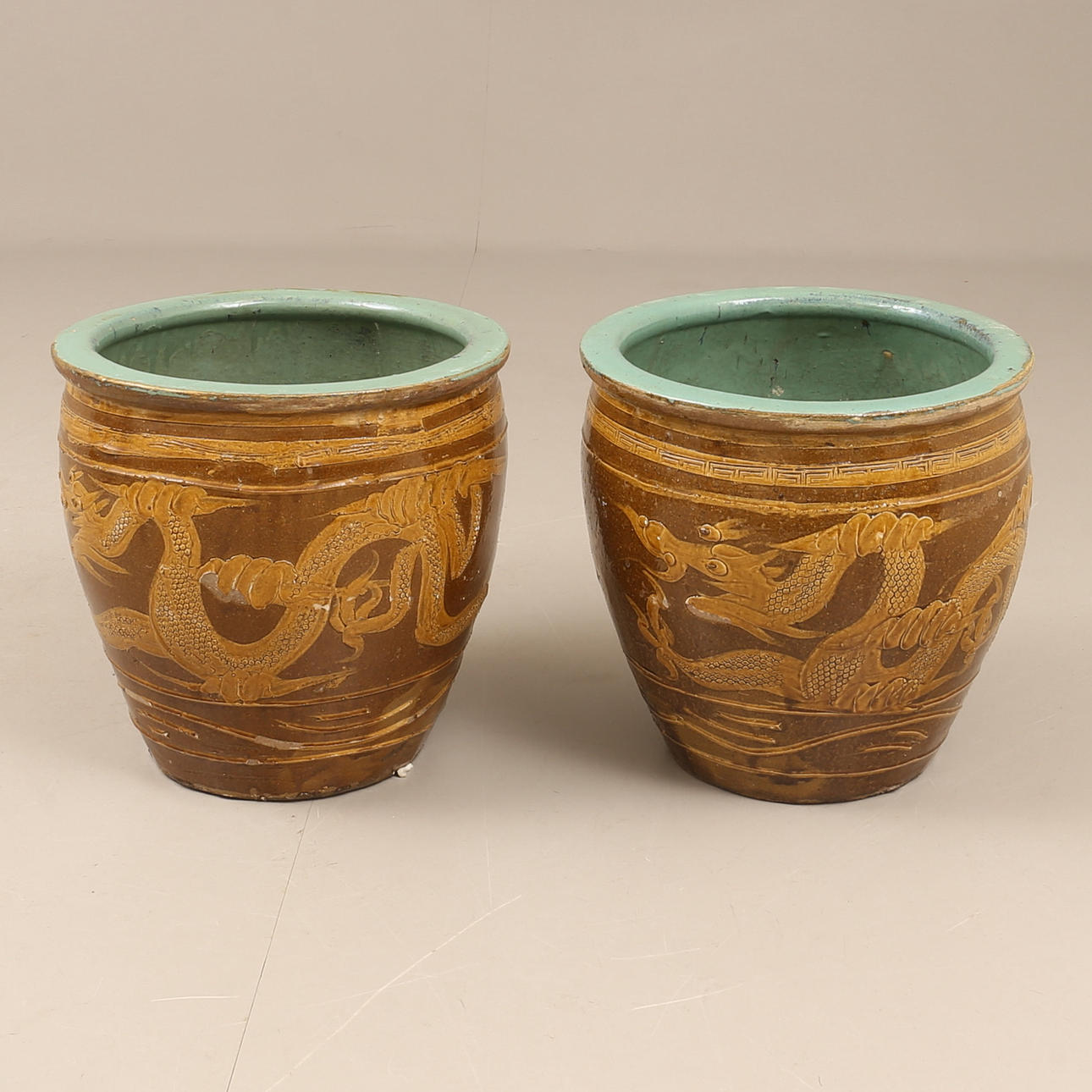 YTTERFODER, glaserad stengods, Kina 1900-tal.