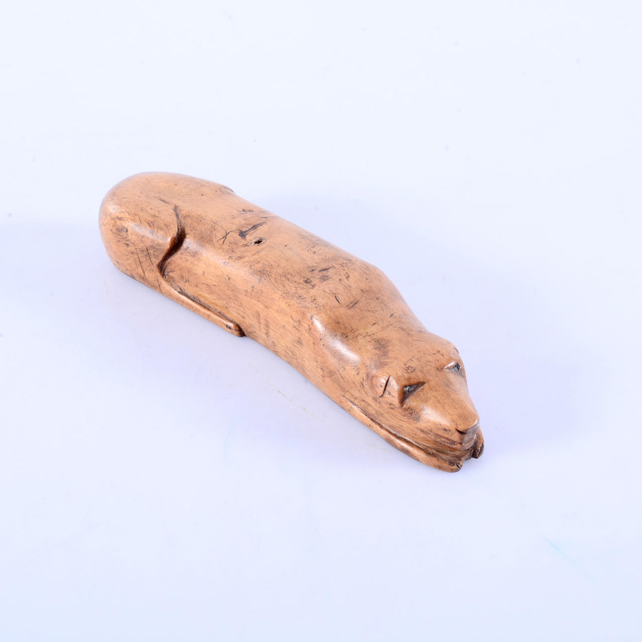 LARGE SNUSH DOG, wood, 18/1900s.