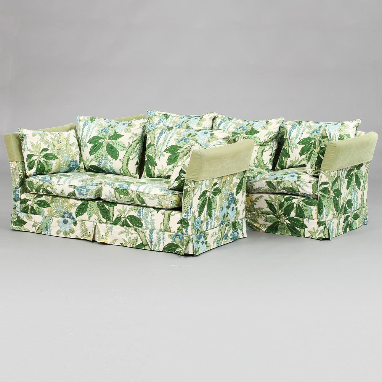 SOFFGRUPP, 3-sits och 2-sits soffa, 1900-tal.
