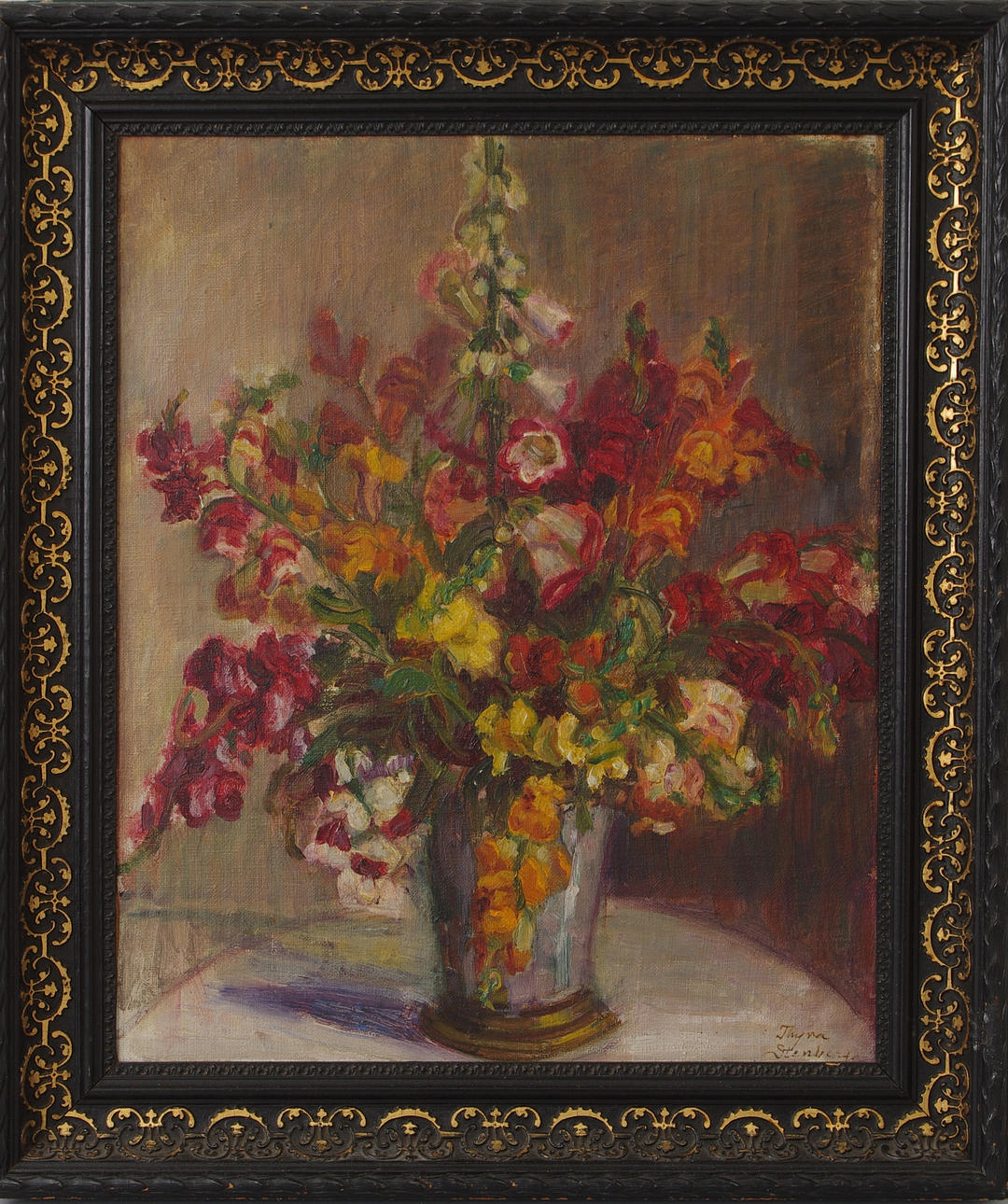 THYRA STENBERG. Blomsterstilleben, olja på pannå, signerad.