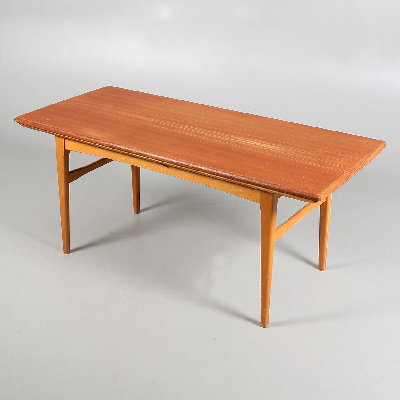 SOFFBORD / MATBORD, uppfällbart, "EM-bordet", Ferdinand Lundqvist, Emmaboda.