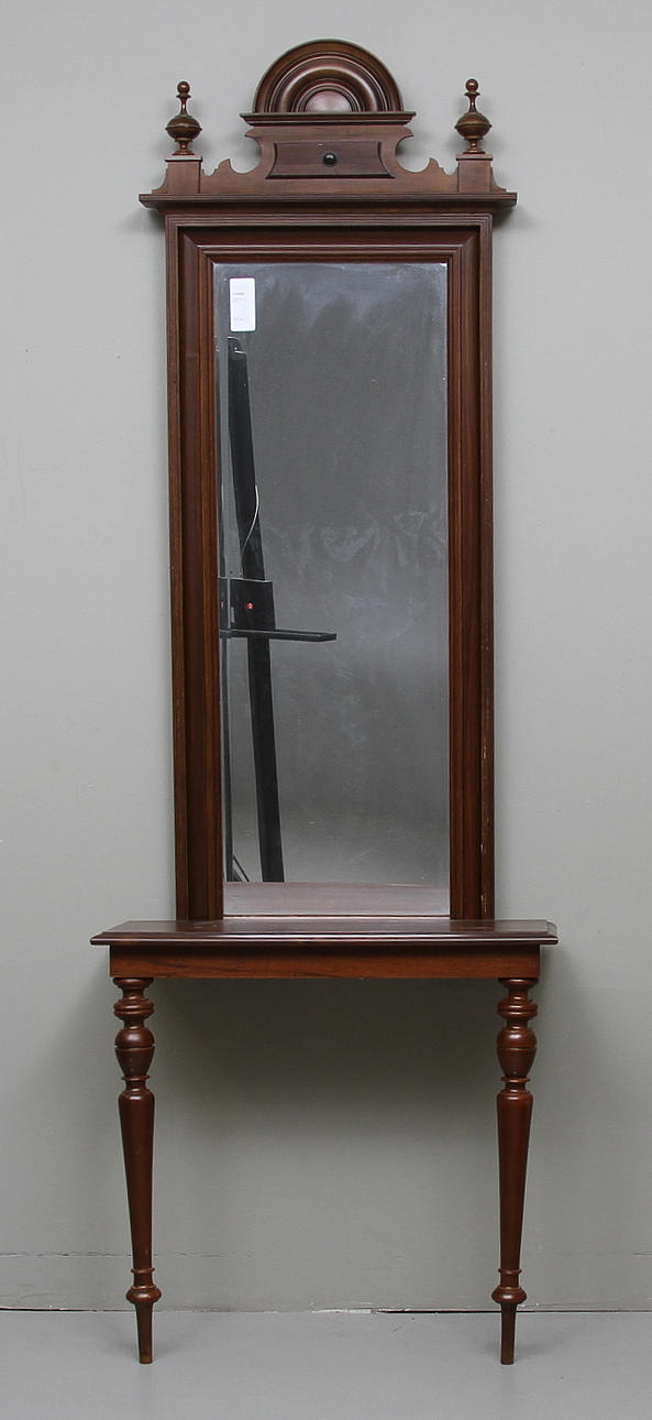 SPEGEL med KONSOLBORD, 1900-tal.