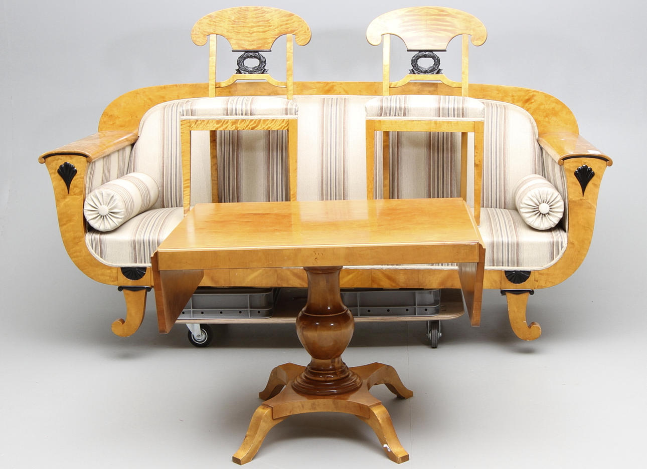 SOFFGRUPP, 4 delar, Karl Johan-stil, 1900-tal.