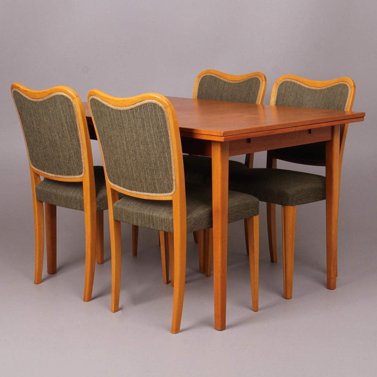 MATSALSGRUPP, teak, utdragbara skivor, 5 delar, 1960-tal.