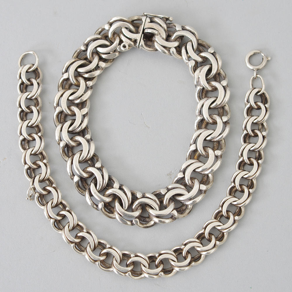ARMBAND, 2 stycken, silver.