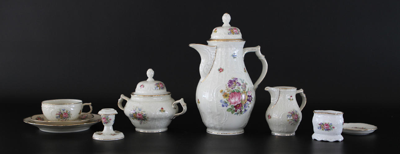 KAFFESERVIS, "Sanssouci", ca 35 delar.