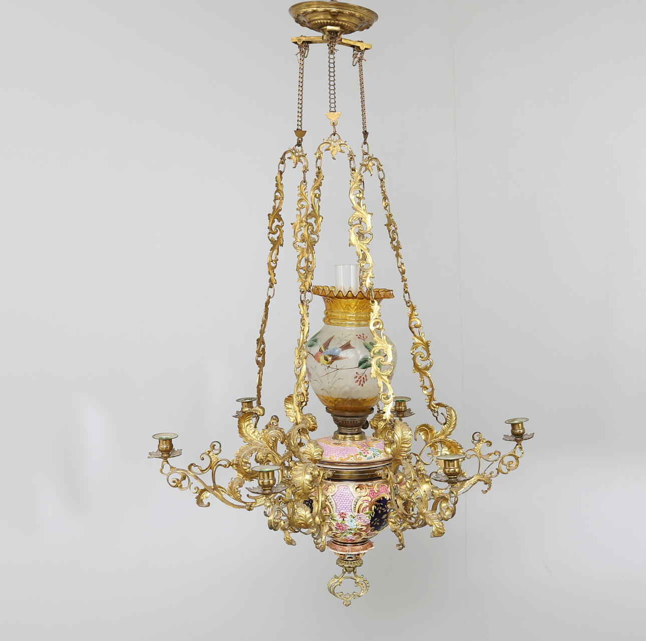 TAKFOTOGENLAMPA, Majolika, 1800/19-tal.