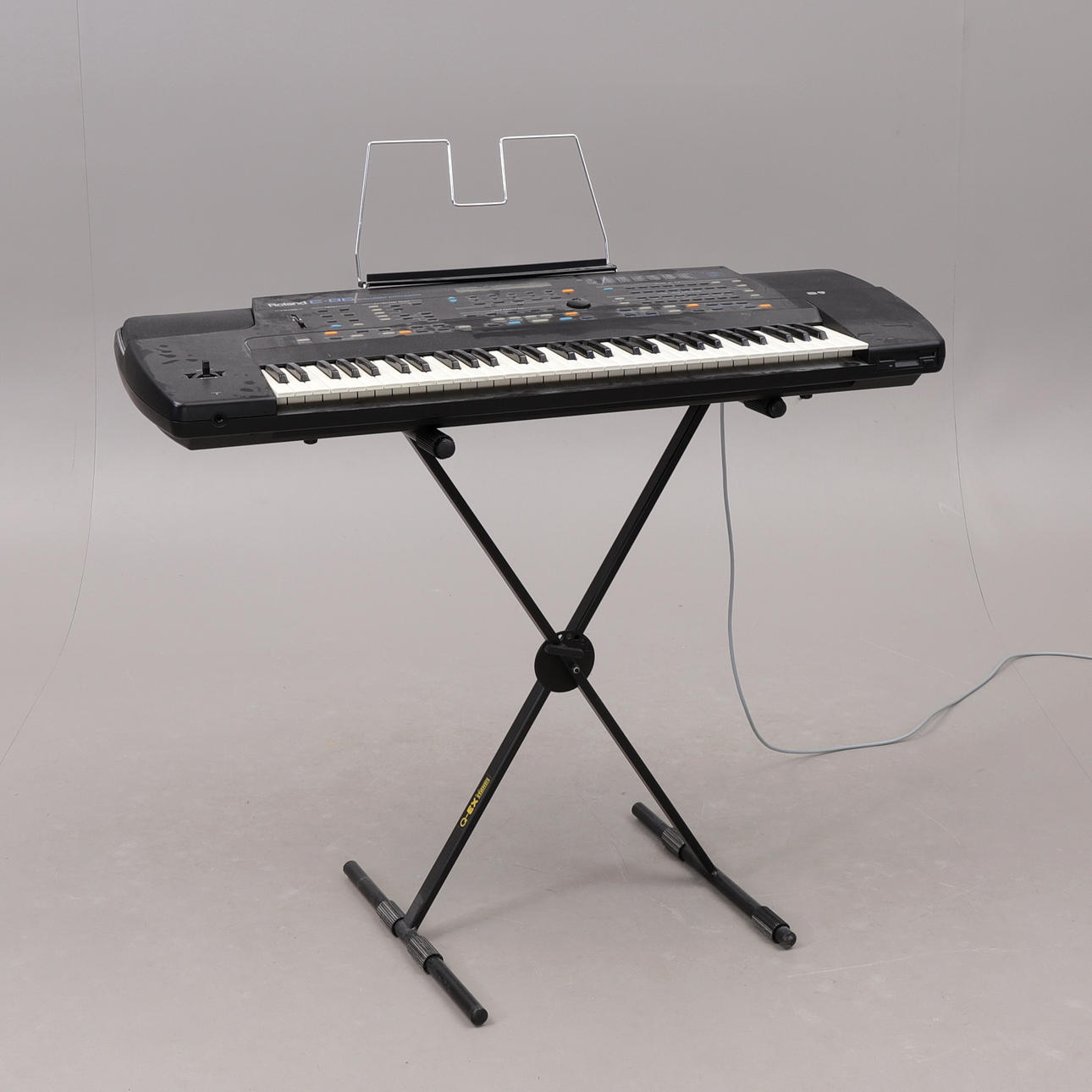 KEYBOARD, E-86, Roland Boss.