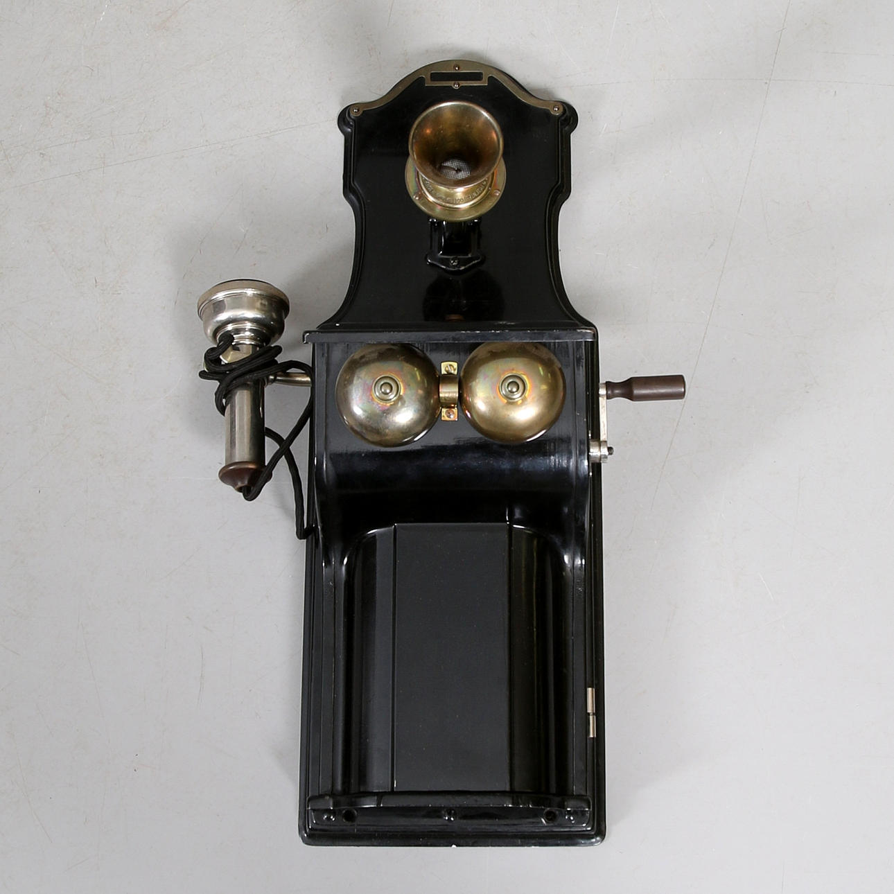 VÄGGTELEFON, LM Ericsson, 1900-talets början.